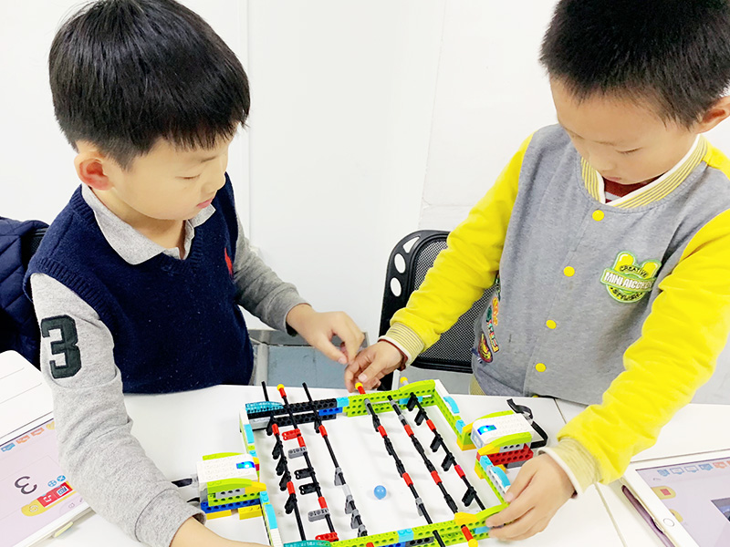 碼高編程教育告訴你2022-2025學(xué)年面向中小學(xué)生的全國性競賽活動(dòng)名單